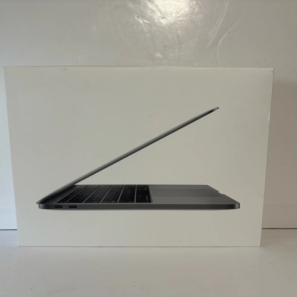 MacBook Pro Apple 14” EMPTY BOX ONLY EXCELLENT CONDITION